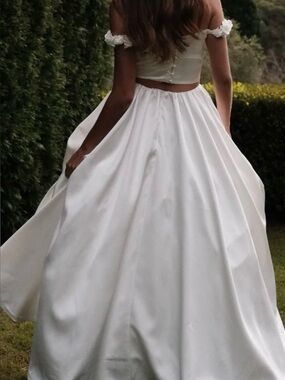 White Ball Gown skirt . Wedding skirt. Bridal skirt two piece